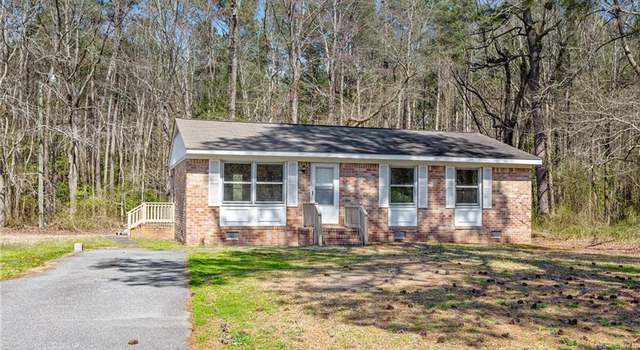 Photo of 10521 Central Hill Rd, Windsor, VA 23487