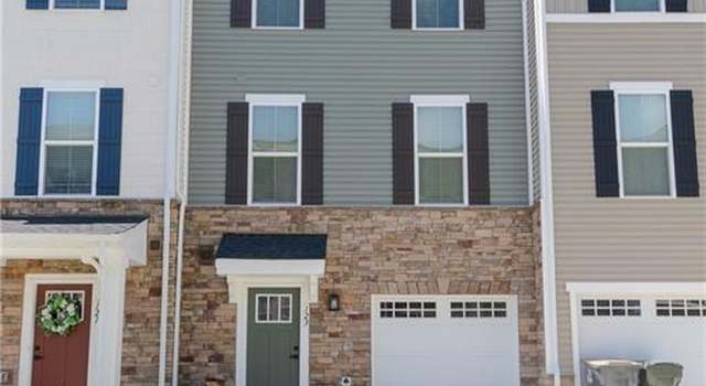 Photo of 123 Big Woods Dr, Poquoson, VA 23662