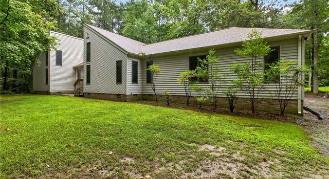 Photo of 4618 Hill Trl, Gloucester, VA 23061
