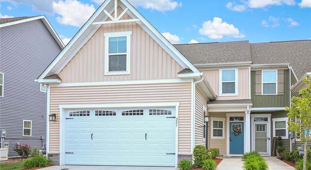 Photo of 221 Kenny Ln, Smithfield, VA 23430