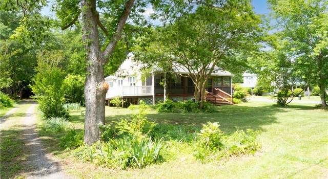 Photo of 1900 Mark Pine Rd, Hayes, VA 23072