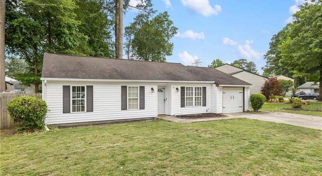 Photo of 45 Old Church Ln, Portsmouth, VA 23703