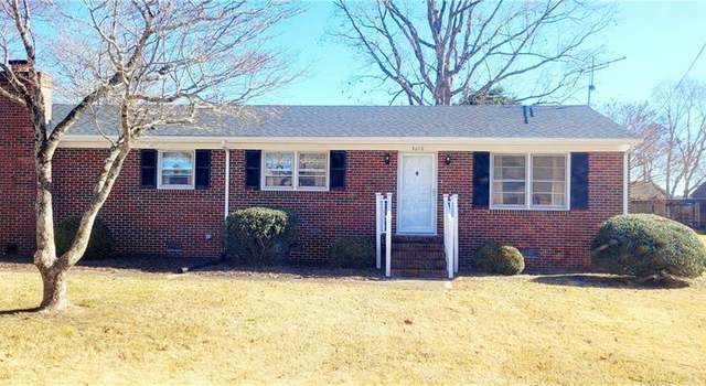 Photo of 3012 Woodlawn Dr, Suffolk, VA 23434