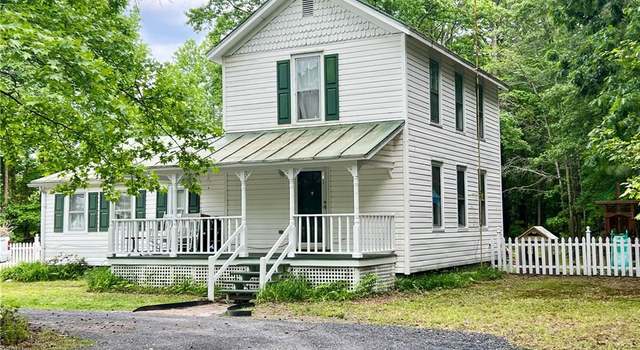 Photo of 4525 Quaker Dr, Suffolk, VA 23437