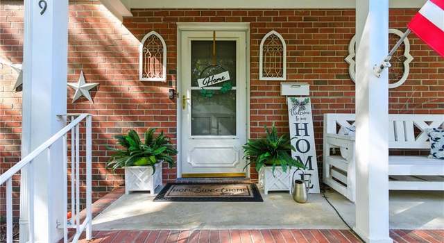 Photo of 719 Village Green Pkwy, Newport News, VA 23602