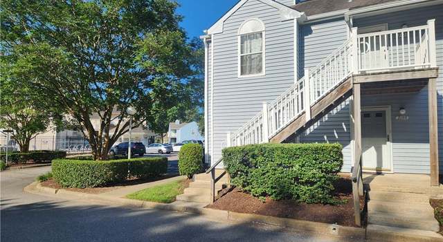 Photo of 2100 Retreat Ct, Virginia Beach, VA 23454