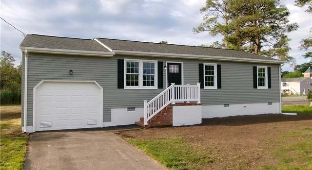 Photo of 2 Trinity Dr, Poquoson, VA 23662