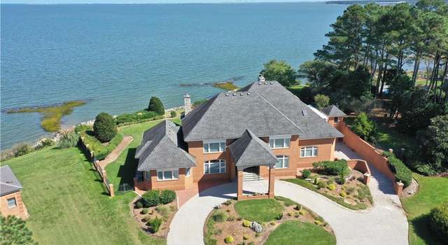 Photo of 9168 Wigneil St, Suffolk, VA 23433