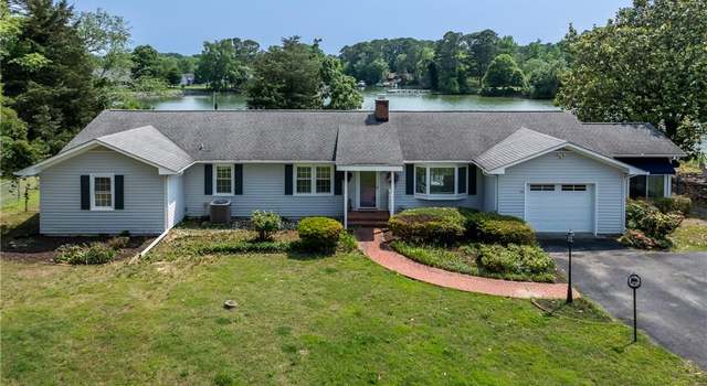 Photo of 330 Cardinal Ln, White Stone, VA 22578