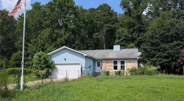Photo of 11489 Dews Plantation Rd, Ivor, VA 23866