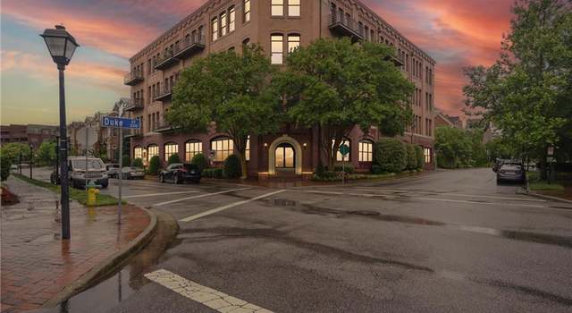 Photo of 230 W Tazewell St #303, Norfolk, VA 23510
