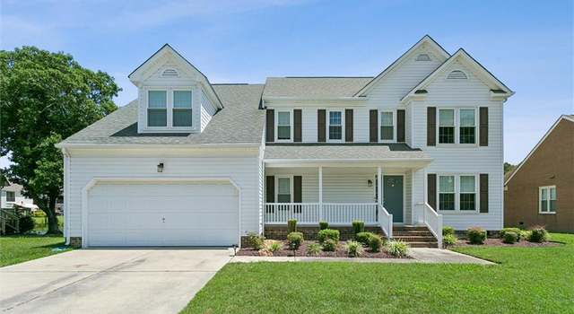 Photo of 10 Pine Lake Ct, Hampton, VA 23669