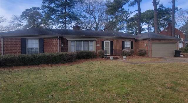 Photo of 2604 Sterling Point Dr, Portsmouth, VA 23703