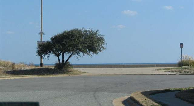Photo of 319 N First St, Hampton, VA 23664