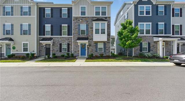 Photo of 1706 Defiance Dr, Chesapeake, VA 23323
