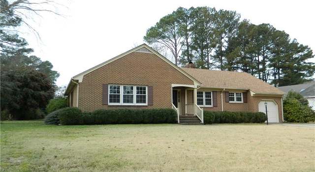 Photo of 1229 Peachtree Dr, Suffolk, VA 23434