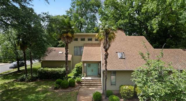 Photo of 4401 Leatherwood Dr, Virginia Beach, VA 23462