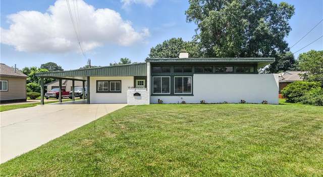 Photo of 112 Ivy Home Rd, Hampton, VA 23669