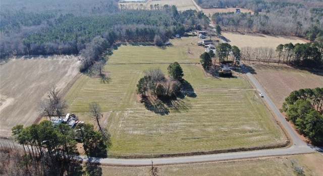 Photo of 824 Milford Ln, Suffolk, VA 23434
