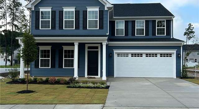 Photo of 303 Watermans Way, Poquoson, VA 23662