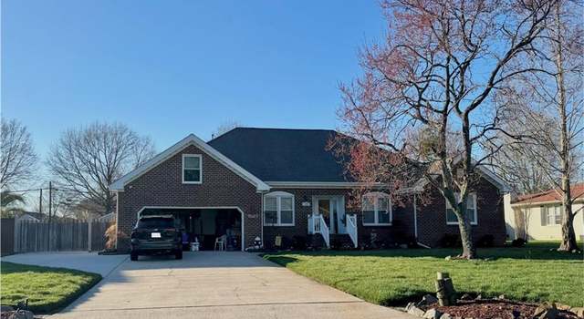 Photo of 2260 Wild Oak Cres, Virginia Beach, VA 23456