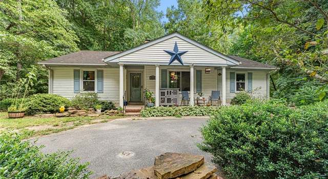 Photo of 6336 Meadow Dr, Gloucester, VA 23061