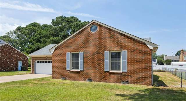Photo of 9 Wooded Hill Dr, Hampton, VA 23669