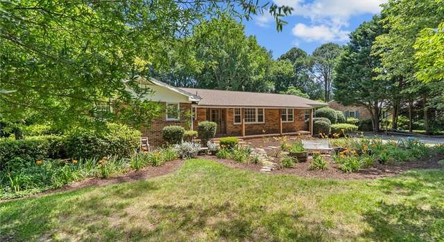 Photo of 4712 Thoroughgood Dr, Virginia Beach, VA 23455