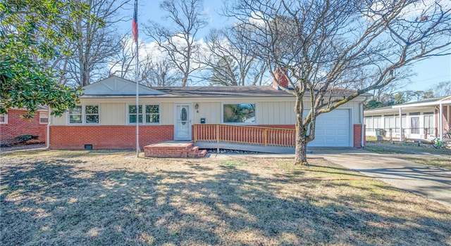 Photo of 6 Mammoth Oak Rd, Newport News, VA 23606