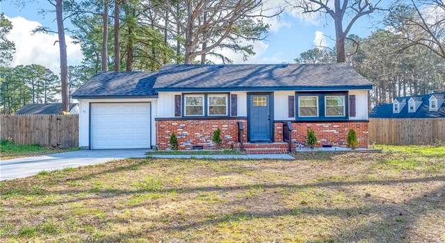 Photo of 353 Hurdle Dr, Chesapeake, VA 23322