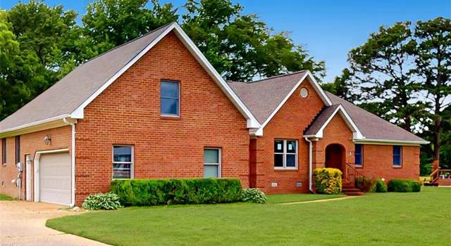 Photo of 23 Boykin Ln, Hampton, VA 23663