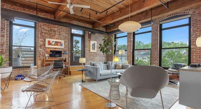 Photo of 230 W Tazewell St #306, Norfolk, VA 23510