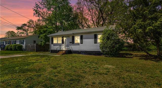 Photo of 1125 76th St, Newport News, VA 23605