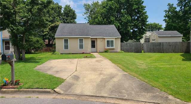 Photo of 1505 Rexmore Ln, Virginia Beach, VA 23453
