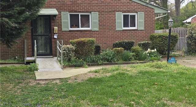 Photo of 8611 Devon St, Norfolk, VA 23503