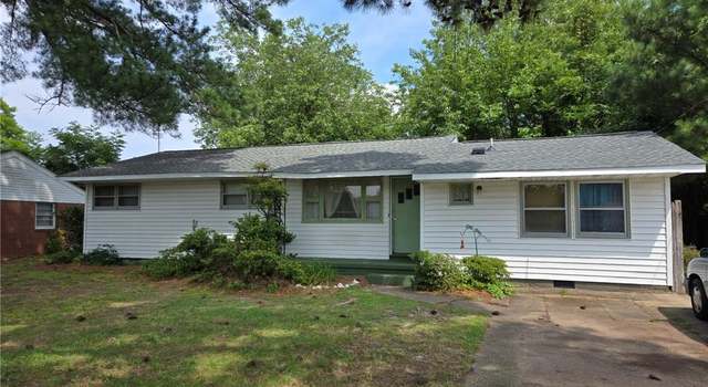 Photo of 120 Kidd Blvd, Norfolk, VA 23502