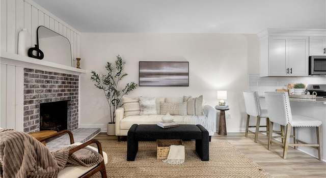 Photo of 1120 Ocean Pebbles Way Unit 7C1, Virginia Beach, VA 23451