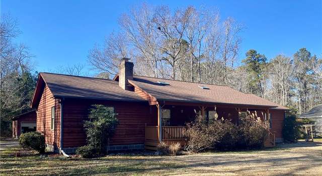 Photo of 388 S End Rd, Knotts Island, NC 27950