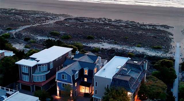Photo of 7202 Ocean Front Ave, Virginia Beach, VA 23451