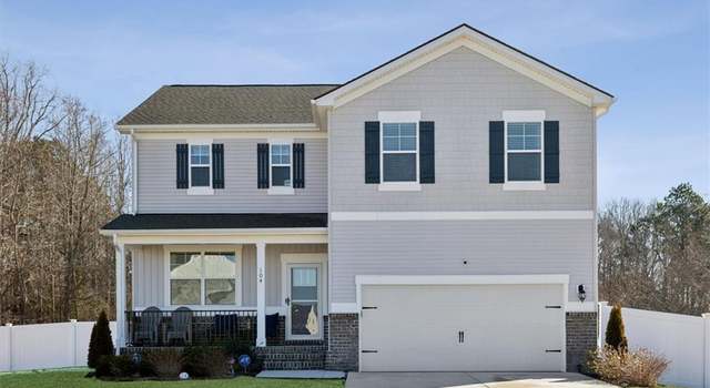 Photo of 104 Regency Ln, Franklin, VA 23851