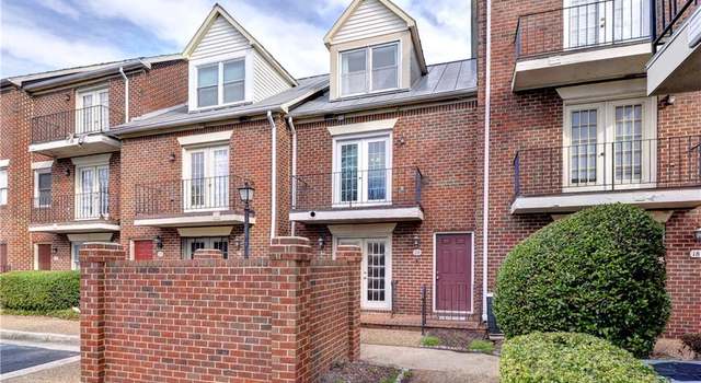 Photo of 20 Academy Ln, Hampton, VA 23669