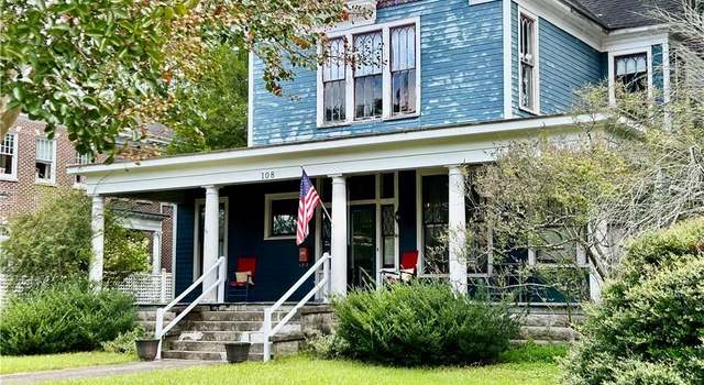 Photo of 108 S Broad St, Suffolk, VA 23434