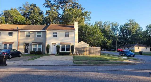 Photo of 400 Hill Meadow Dr, Virginia Beach, VA 23454