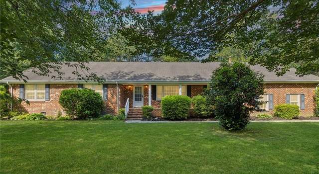 Photo of 829 Prince Phillip Dr, Virginia Beach, VA 23452