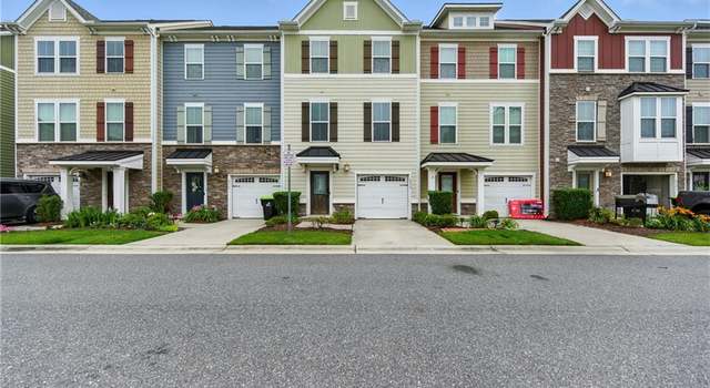 Photo of 4317 Salt Marsh Ln, Chesapeake, VA 23324