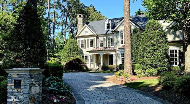Photo of 820 Oriole Dr, Virginia Beach, VA 23451