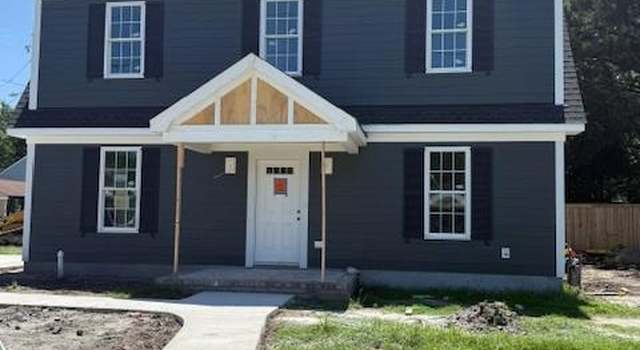 Photo of 2112 Liberty St, Chesapeake, VA 23324