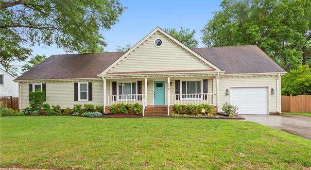 Photo of 628 Briarwood Dr, Chesapeake, VA 23322