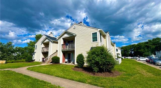 Photo of 1729 Rock Bridge Mews Unit A, Chesapeake, VA 23320