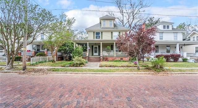 Photo of 111 Selden St, Elizabeth City, NC 27909